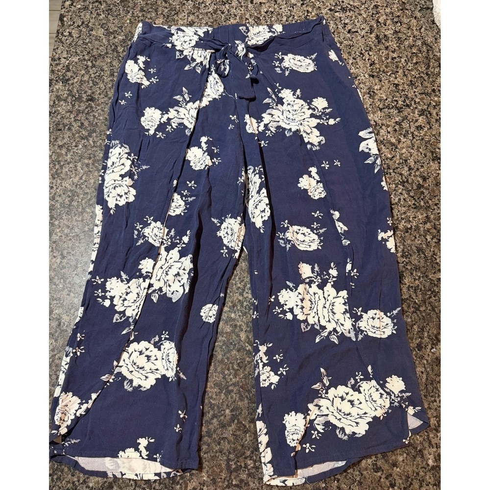 Maurices Navy Floral Wrap Pants Wide Leg Split Tulip Trousers Blue White Large